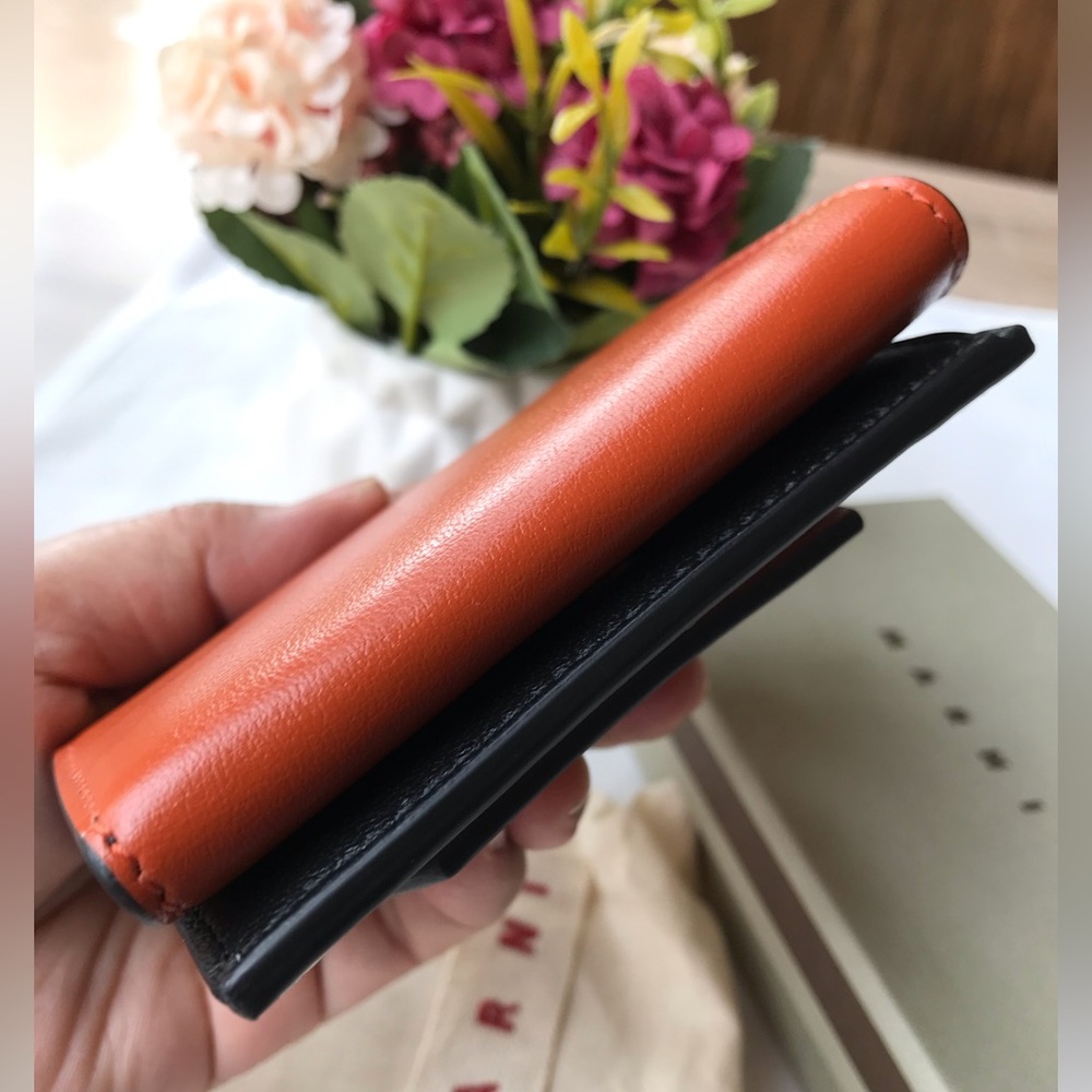 💯 Authentic MARNI compact wallet with complete inclusion - Picture 12 of 17